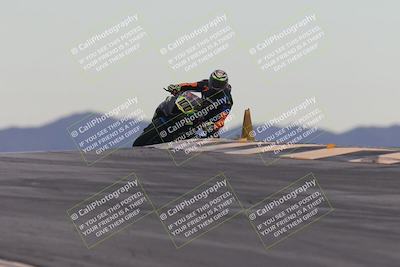 media/Sep-21-2025-Race Pace (Sun) [[98bf33ef95]]/Non Verified/1-Turns 9 and 10 (8am)/